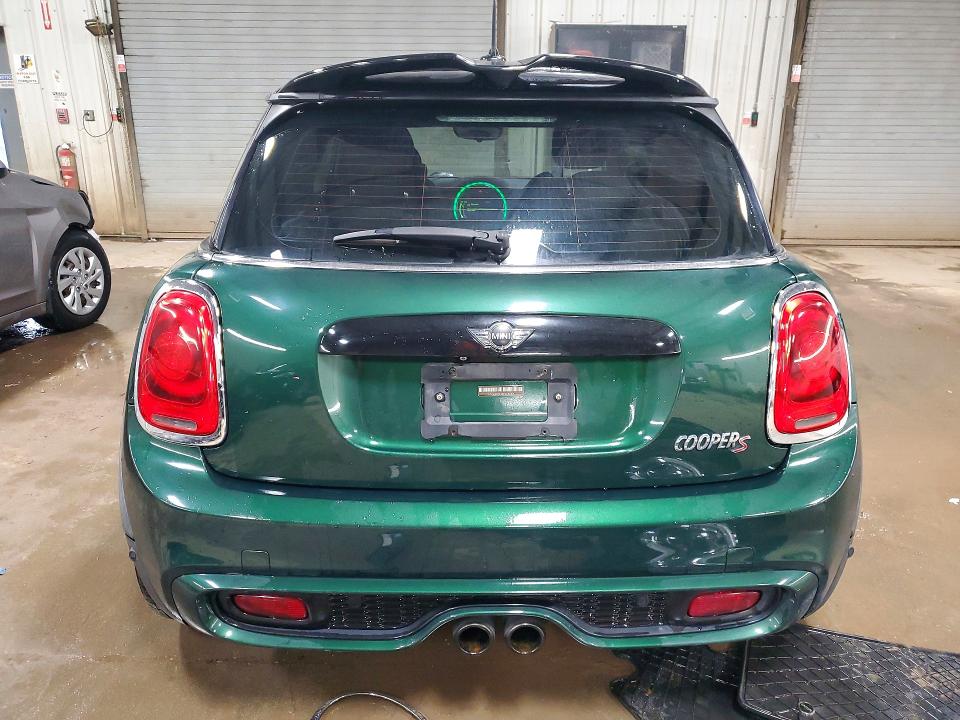 Photo 6 from auction – 2015 MINI COOPER with VIN WMWXP7C58F2A33304