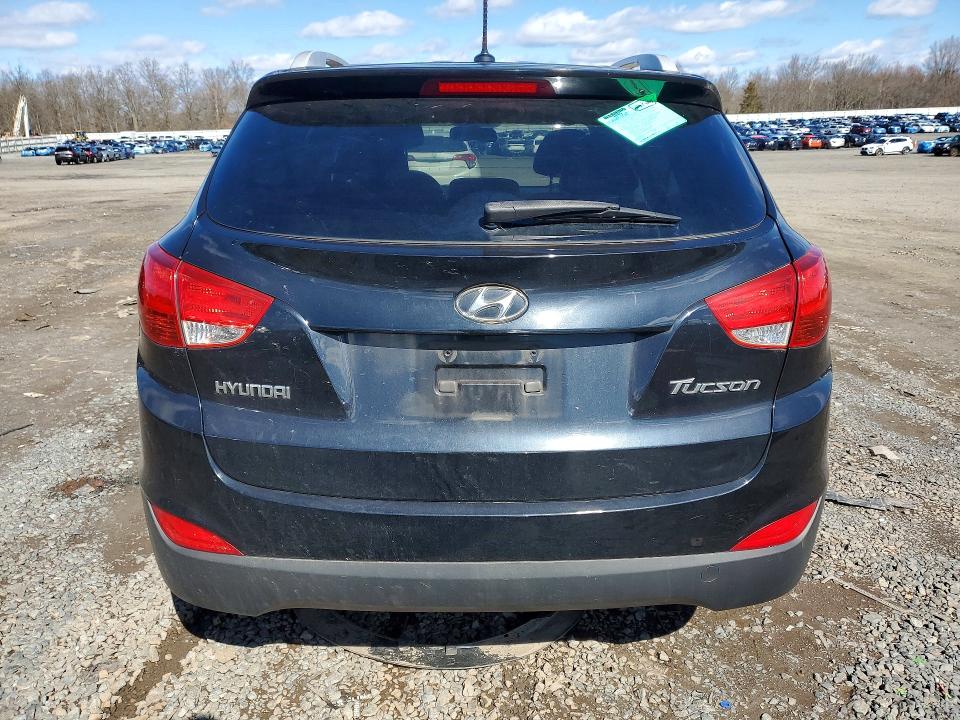 Снимка 6 от търг – 2011 HYUNDAI TUCSON с VIN KM8JU3AC9BU244529