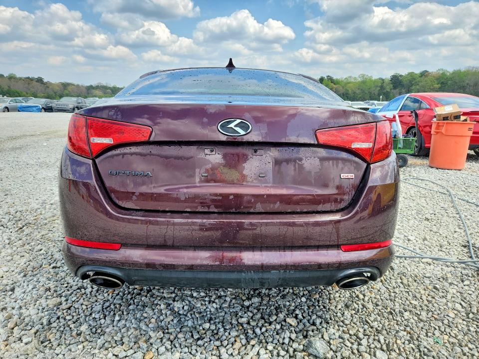 Photo 6 from auction – 2011 KIA OPTIMA with VIN KNAGM4A72B5110394