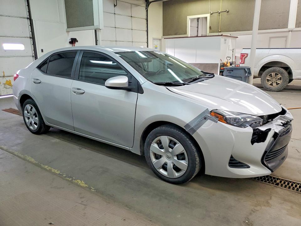 Photo 4 from auction – 2018 TOYOTA COROLLA with VIN 2T1BURHE0JC011024