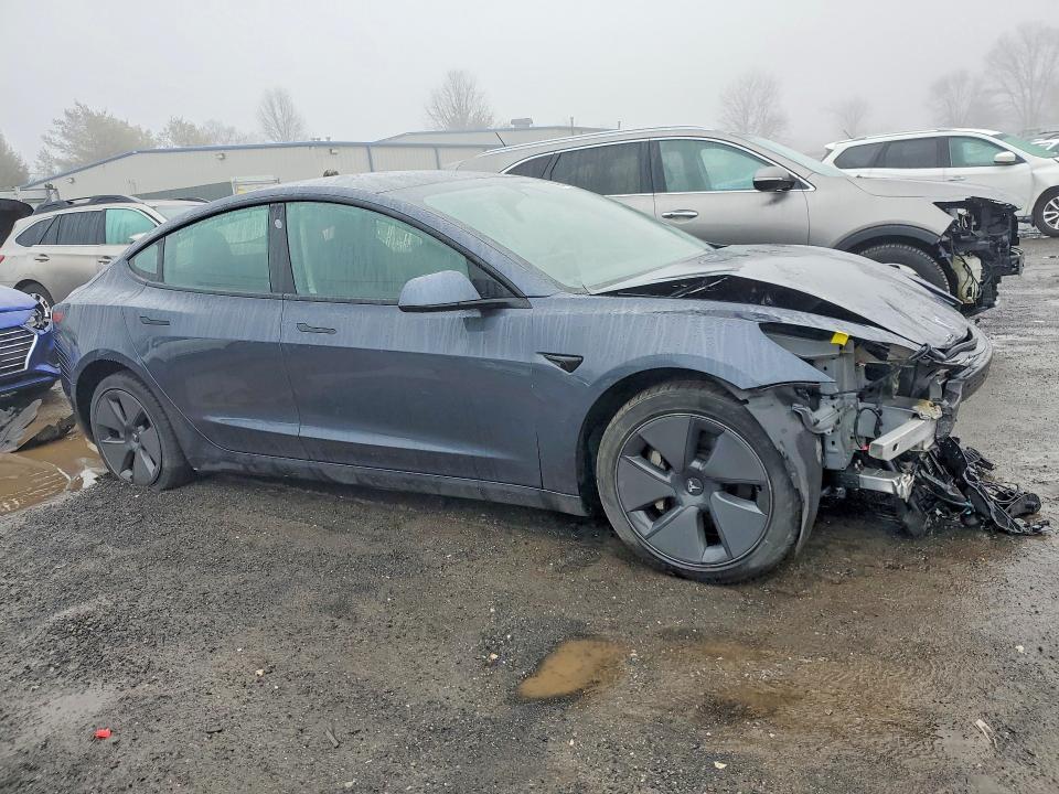 Photo 4 from auction – 2021 TESLA MODEL 3 with VIN 5YJ3E1EB3MF087379