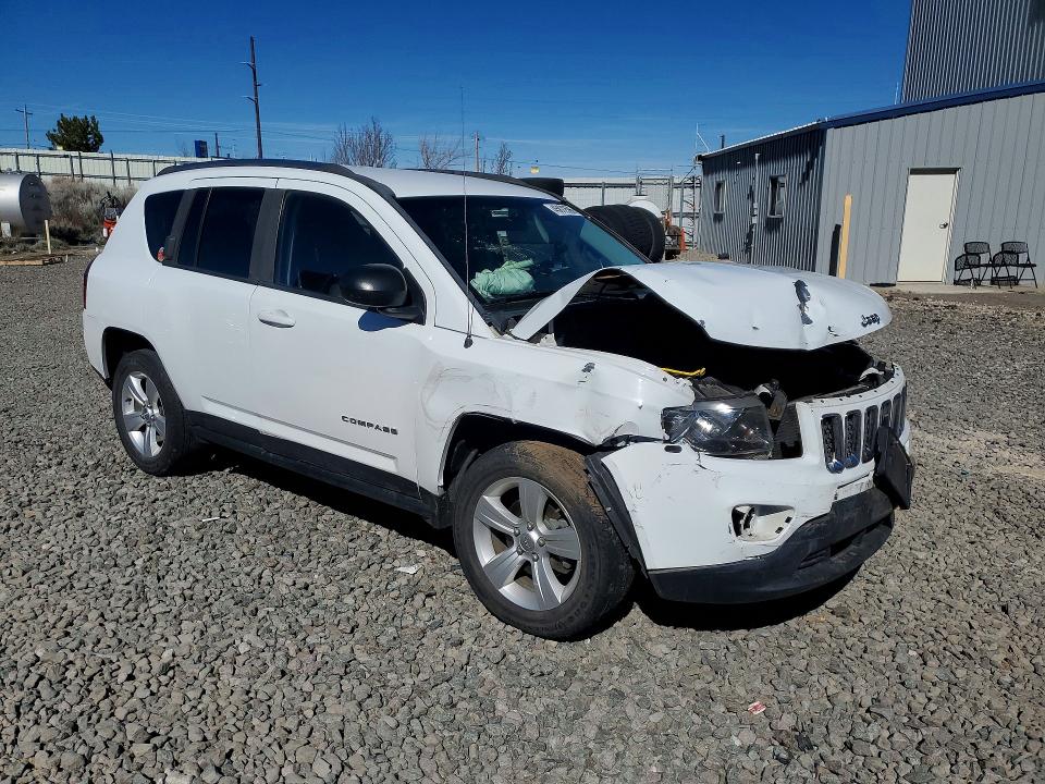 Photo 4 from auction – 2015 JEEP COMPASS with VIN 1C4NJDBB8FD248166