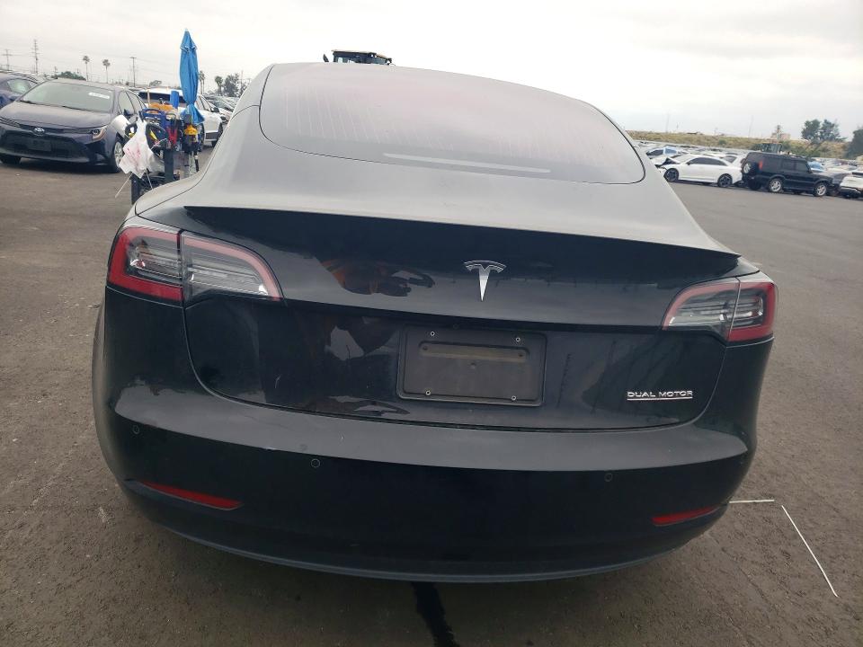 Photo 6 from auction – 2018 TESLA MODEL 3 with VIN 5YJ3E1EB0JF187659
