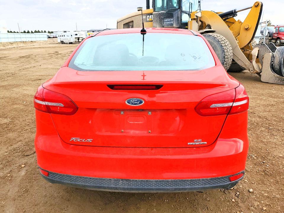 Photo 6 from auction – 2016 FORD FOCUS with VIN 1FADP3F25GL290306