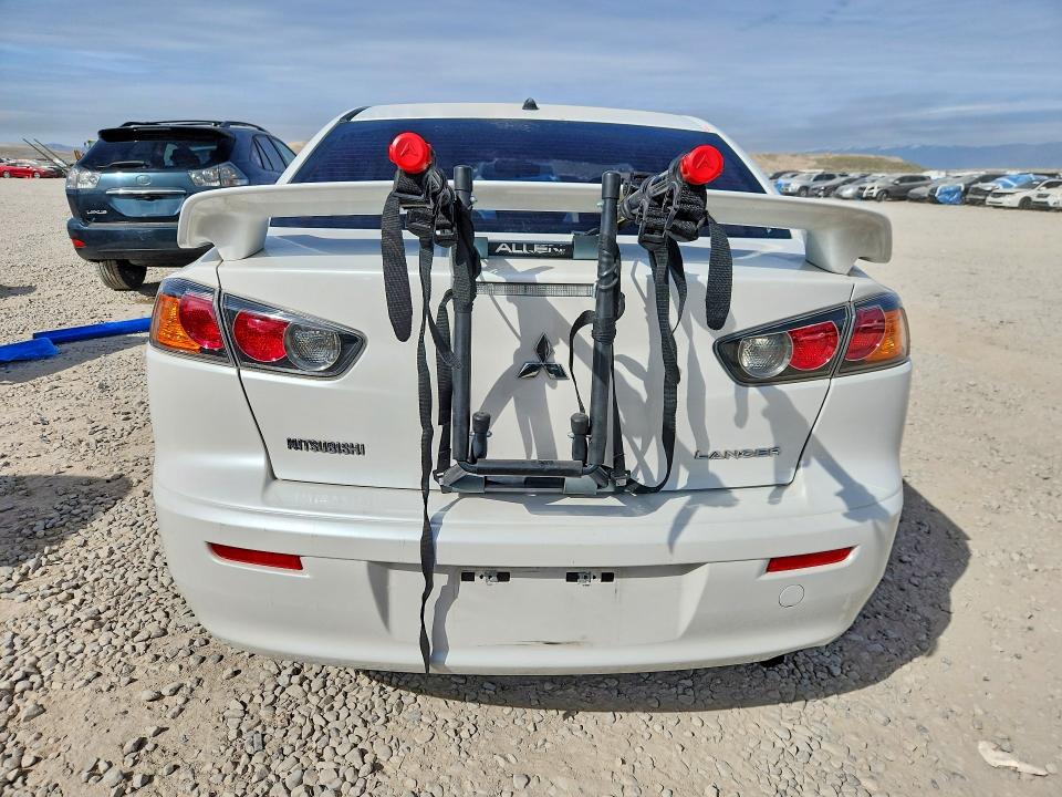 Photo 6 from auction – 2016 MITSUBISHI LANCER with VIN JA32U2FU4GU007182