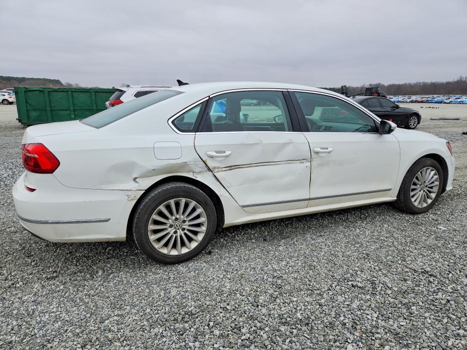 Photo 3 from auction – 2016 VOLKSWAGEN PASSAT with VIN 1VWBT7A32GC011573