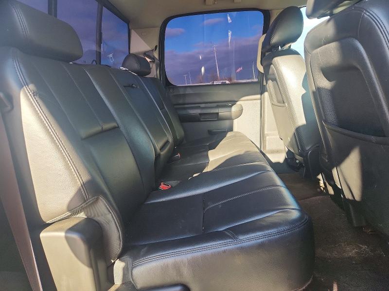 Photo 10 from auction – 2013 GMC SIERRA with VIN 1GT120E87DF111337