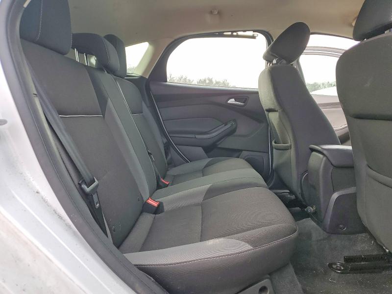 Photo 10 from auction – 2014 FORD FOCUS with VIN 1FADP3K27EL130270