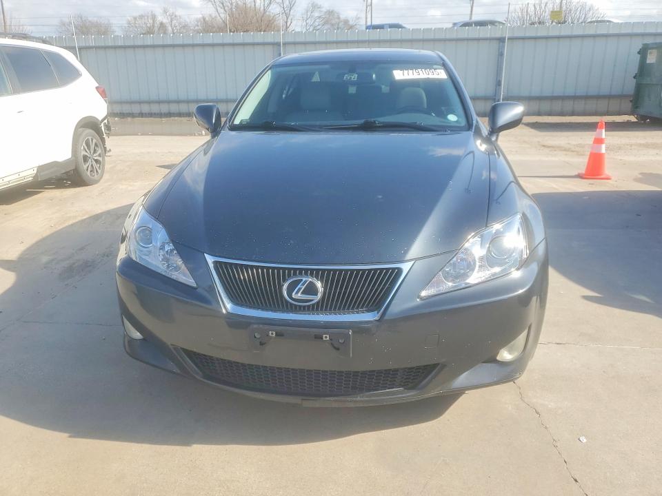 Photo 5 from auction – 2007 LEXUS IS 250 with VIN JTHBK262372037807