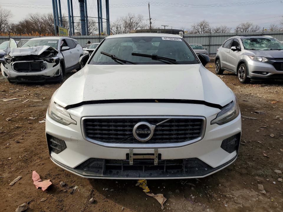 Photo 5 from auction – 2019 VOLVO S60 with VIN 7JRA22TM7KG014501