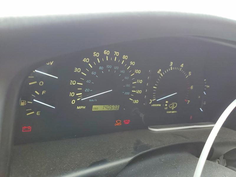 Photo 9 from auction – 2001 LEXUS LX with VIN JTJHT00W613501440