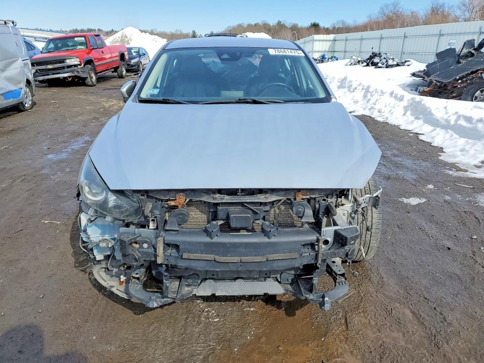 Photo 5 from auction – 2018 MAZDA 3 with VIN 3MZBN1L34JM180861