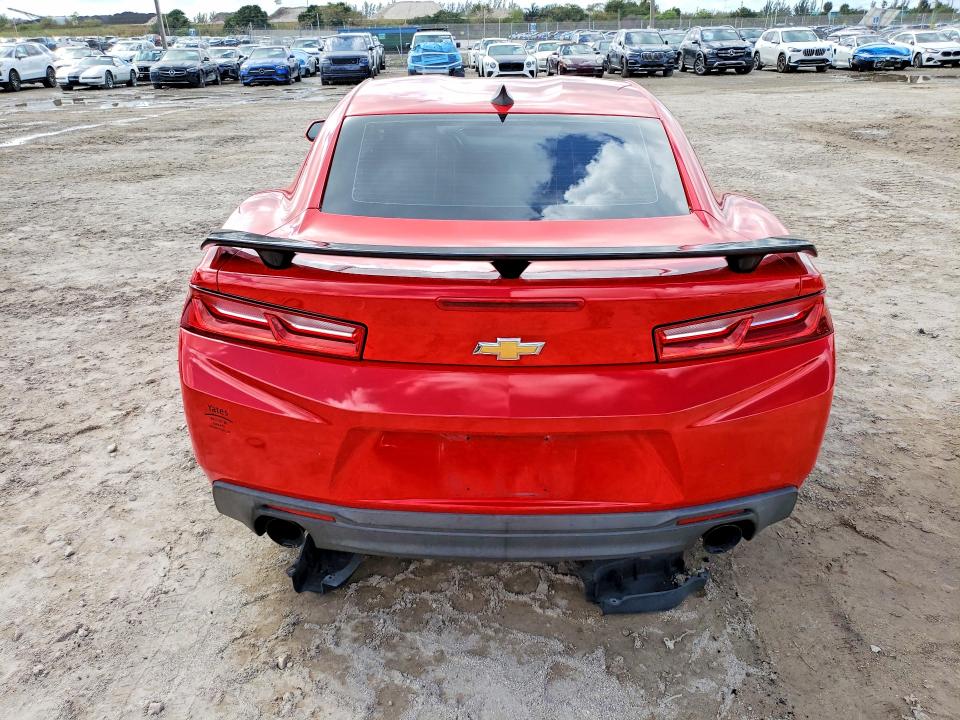 Photo 6 from auction – 2017 CHEVROLET CAMARO with VIN 1G1FB1RX6H0102191