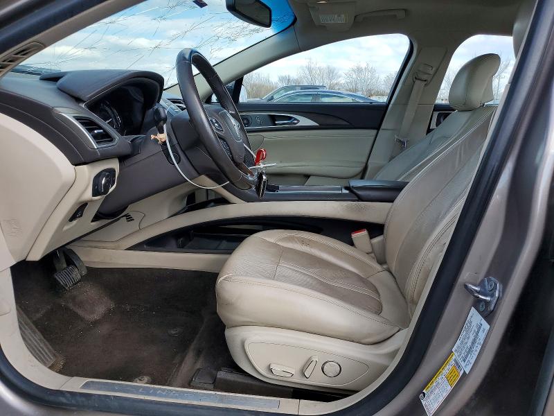 Photo 7 from auction – 2018 LINCOLN MKZ with VIN 3LN6L5MUXJR621965