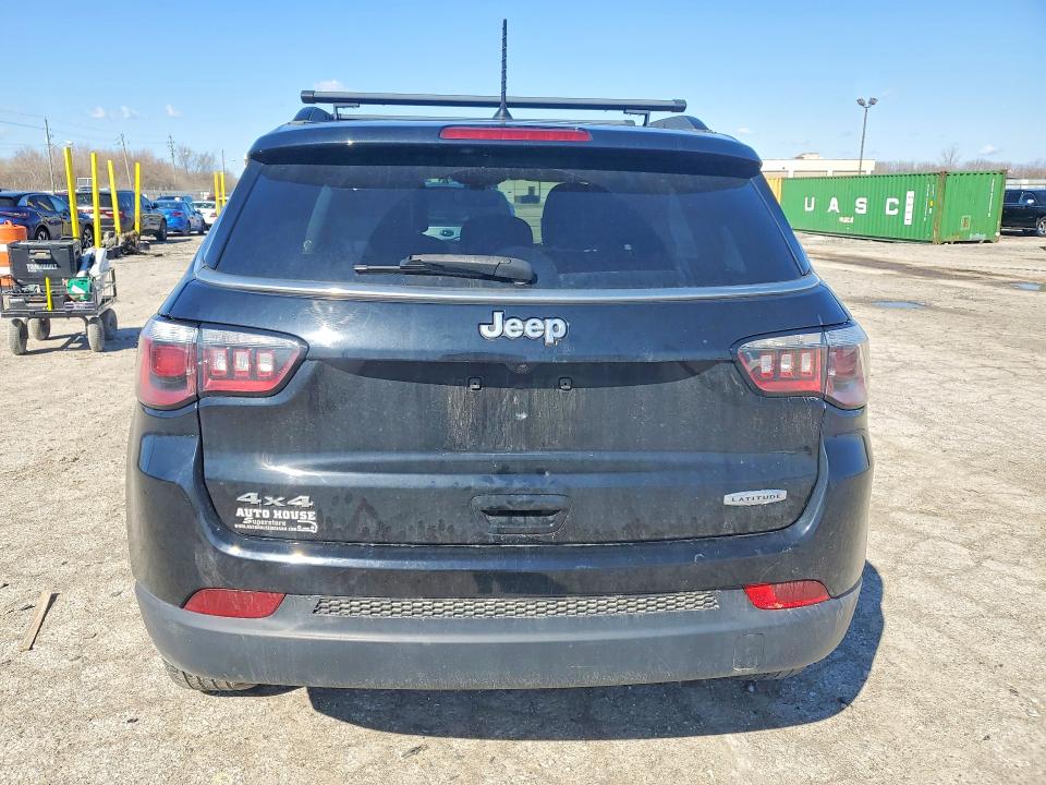 Photo 6 from auction – 2018 JEEP COMPASS with VIN 3C4NJDBB6JT155097