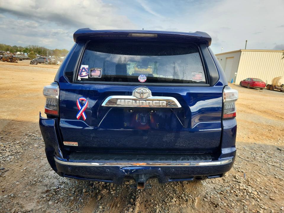 Photo 6 from auction – 2020 TOYOTA 4RUNNER with VIN JTEBU5JR4L5829874