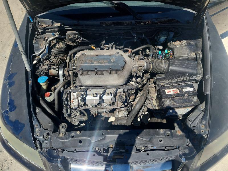 Photo 11 from auction – 2005 ACURA TL with VIN 19UUA65575A079112