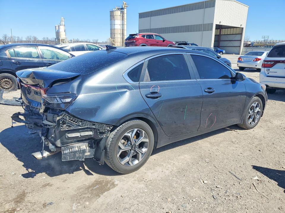 Photo 3 from auction – 2020 KIA FORTE with VIN 3KPF54AD6LE148881