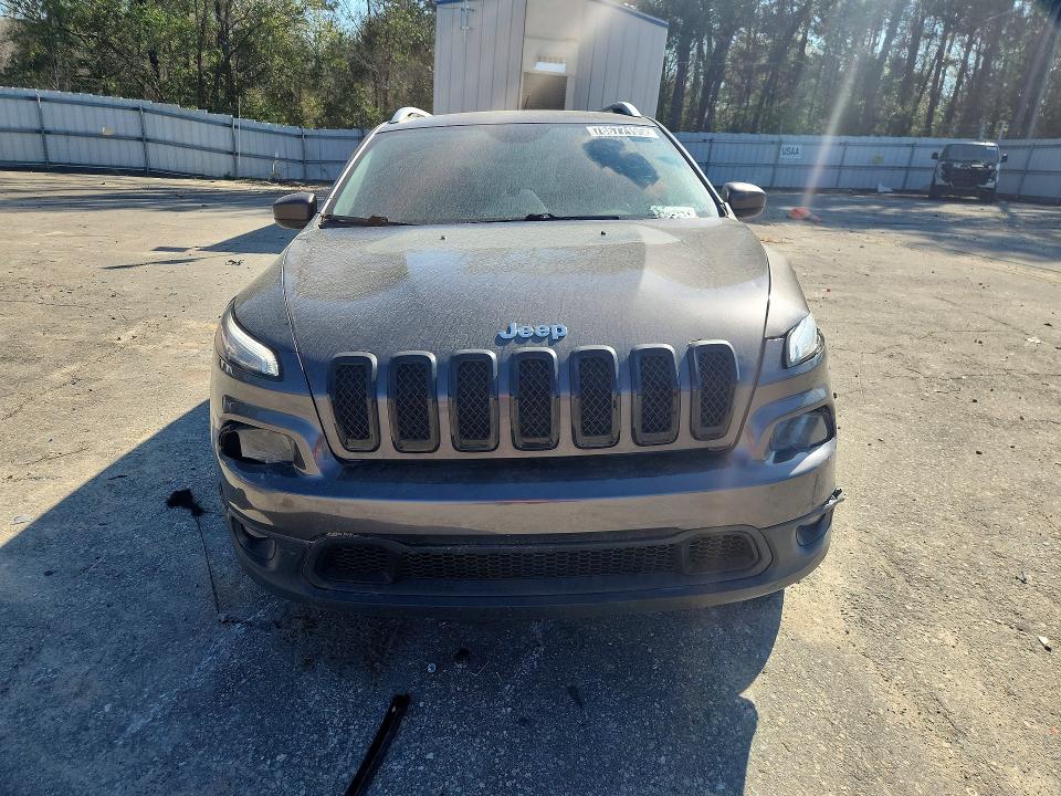 Photo 5 from auction – 2017 JEEP CHEROKEE with VIN 1C4PJMCS4HD230743