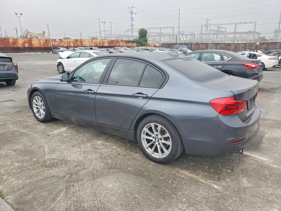 Photo 2 from auction – 2017 BMW 320 with VIN WBA8A9C37HK864356