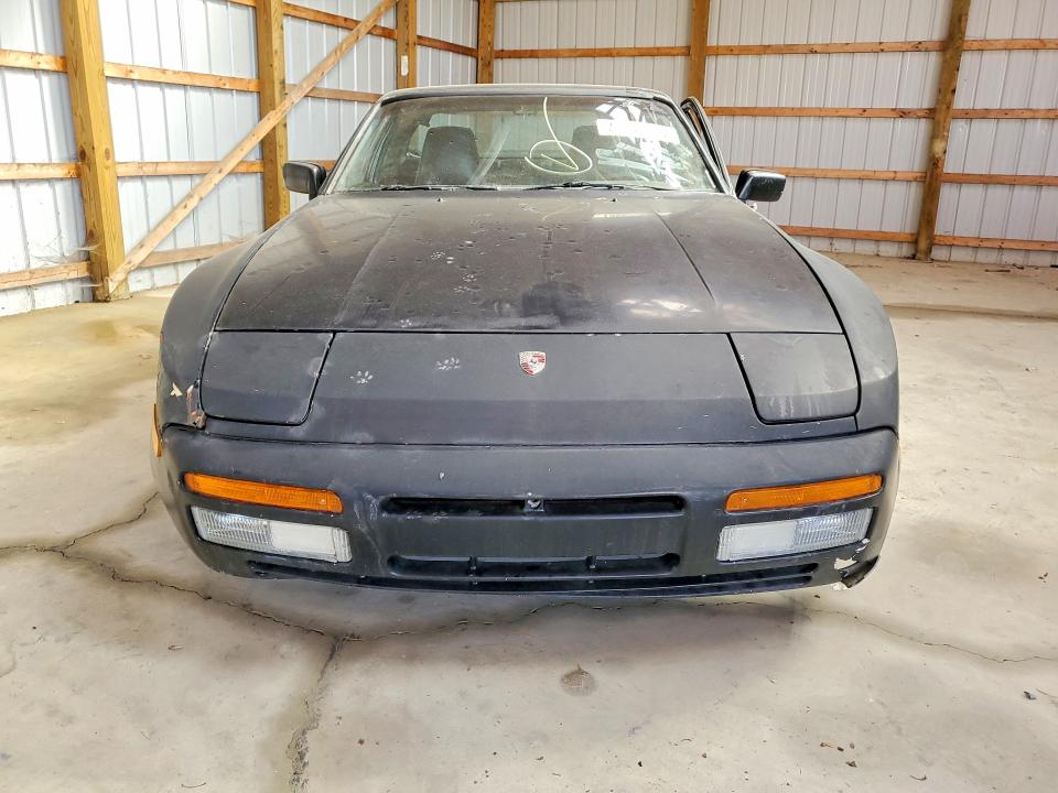 Photo 5 from auction – 1984 PORSCHE 944 with VIN WP0AA0946EN454481