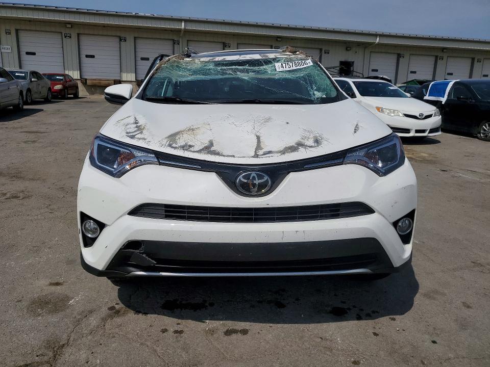 Photo 5 from auction – 2017 TOYOTA RAV4 with VIN 2T3WFREV1HW405342