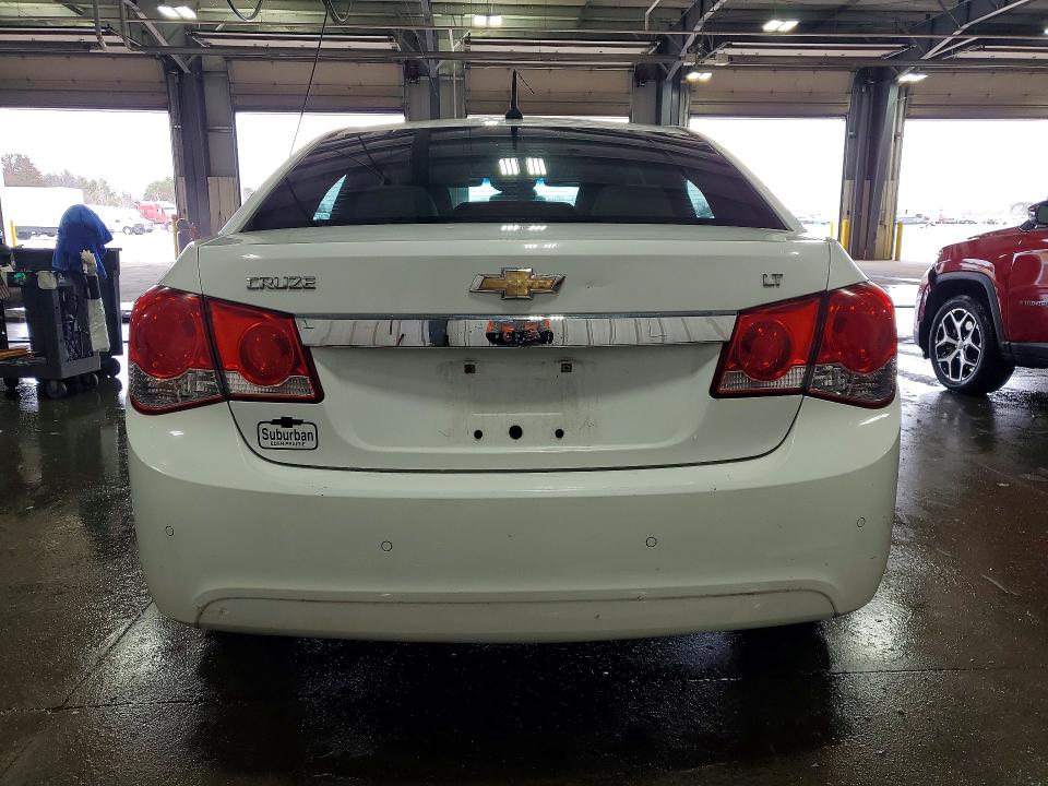 Photo 6 from auction – 2011 CHEVROLET CRUZE with VIN 1G1PF5S94B7308863