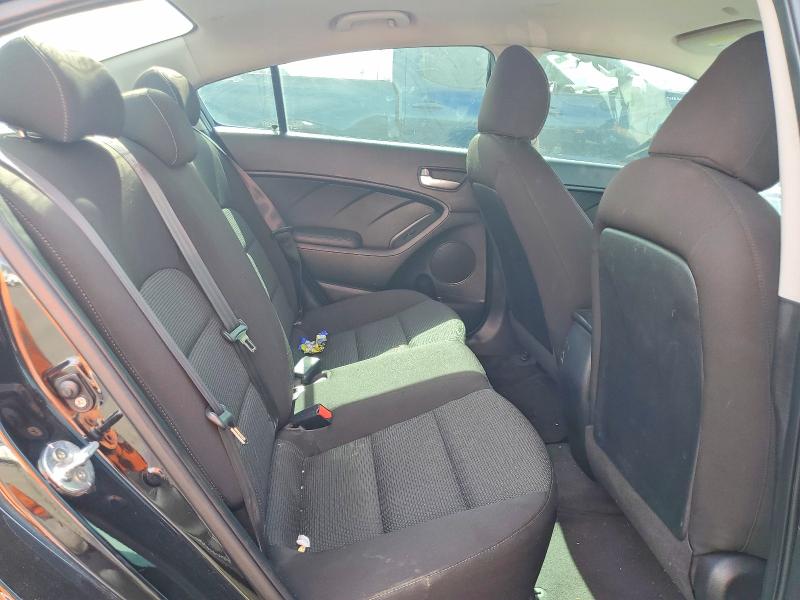 Photo 10 from auction – 2017 KIA FORTE with VIN 3KPFK4A79HE060000