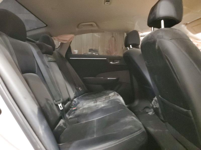 Photo 10 from auction – 2018 HONDA CLARITY with VIN JHMZC5F33JC001672