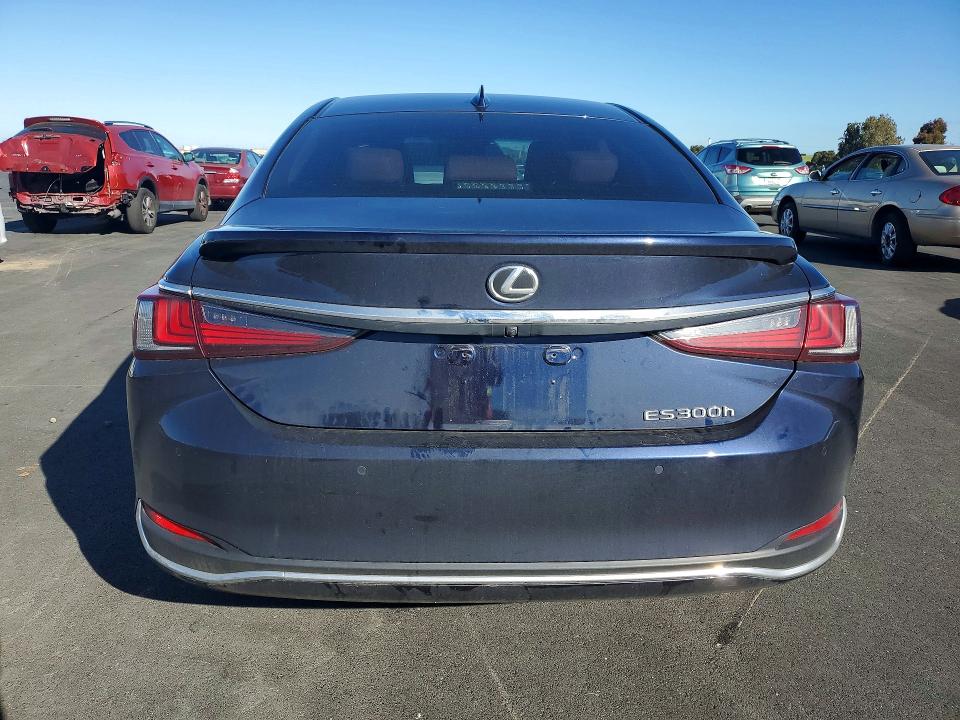 Photo 6 from auction – 2023 LEXUS ES with VIN 58ADA1C13PU031534