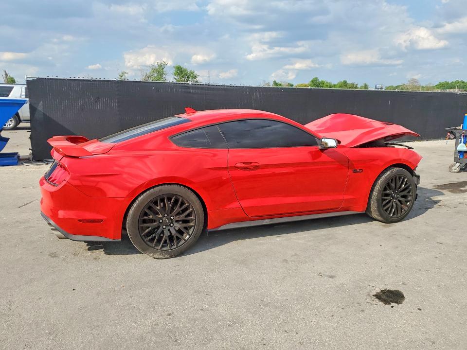 Photo 3 from auction – 2021 FORD MUSTANG with VIN 1FA6P8CF8M5134127