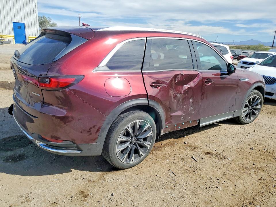 Photo 3 from auction – 2024 MAZDA CX-90 with VIN JM3KKDHAXR1156391