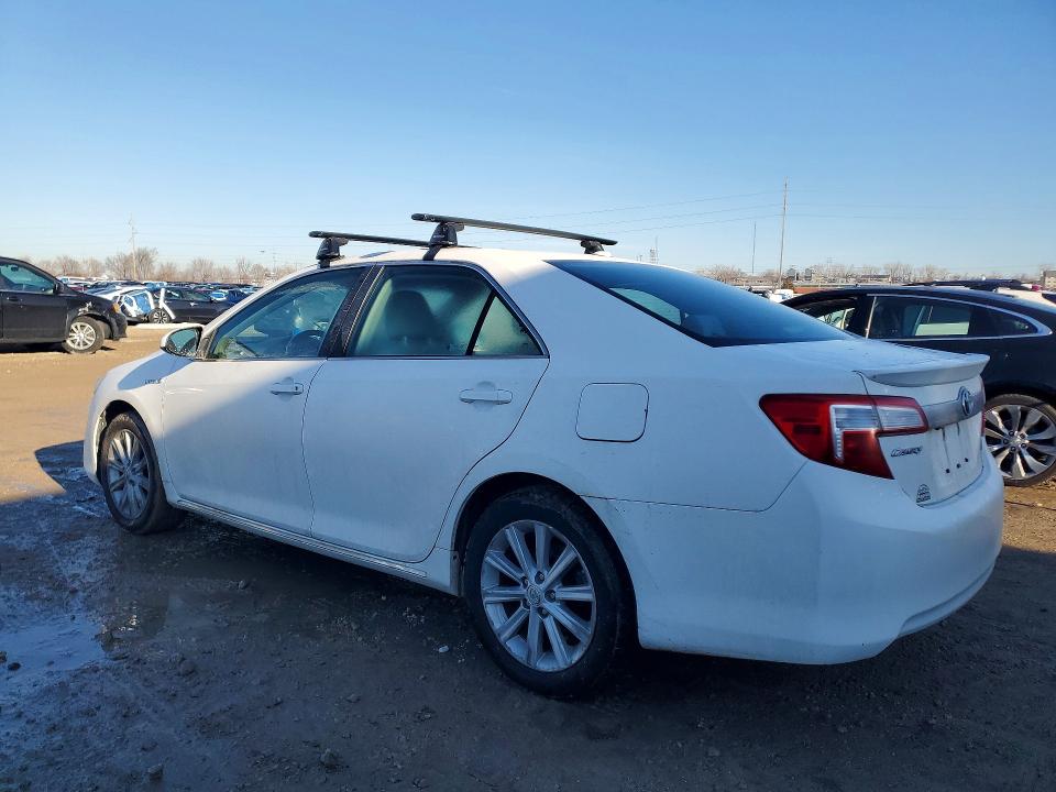 Photo 2 from auction – 2014 TOYOTA CAMRY with VIN 4T1BD1FK7EU101737