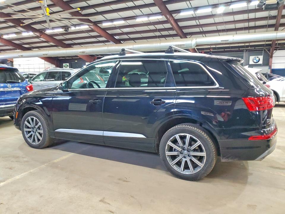 Photo 2 from auction – 2019 AUDI Q7 with VIN WA1LAAF7XKD039138