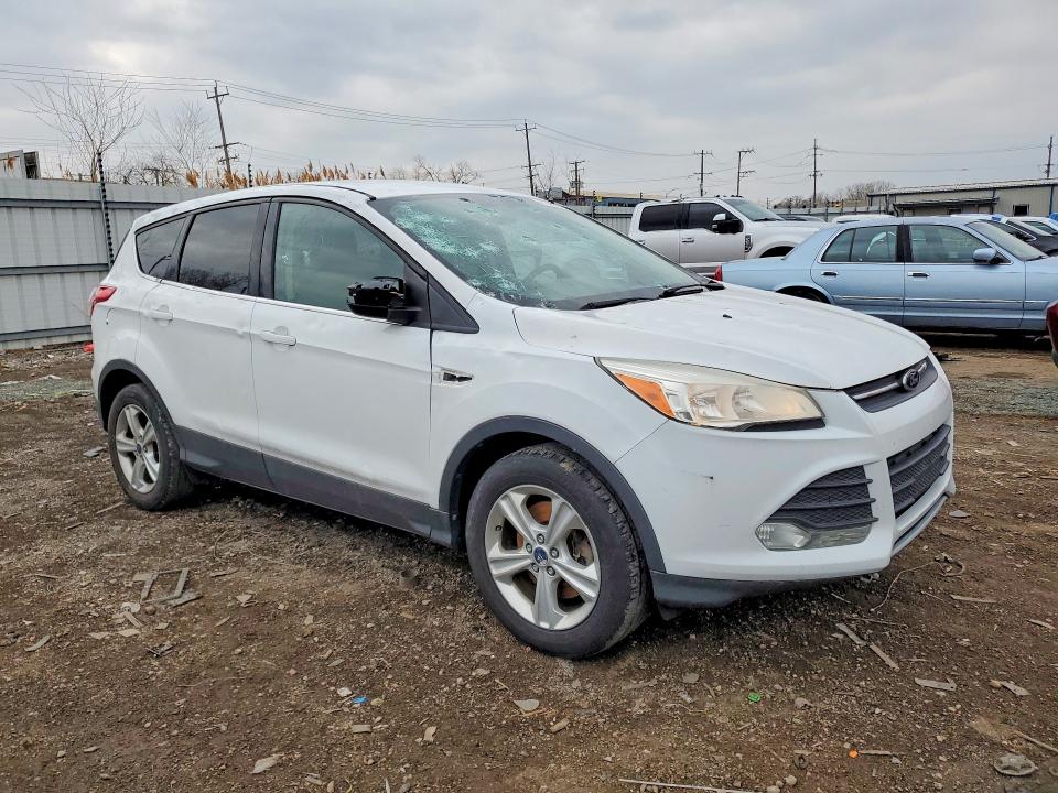 Photo 4 from auction – 2014 FORD ESCAPE with VIN 1FMCU0G93EUD38588