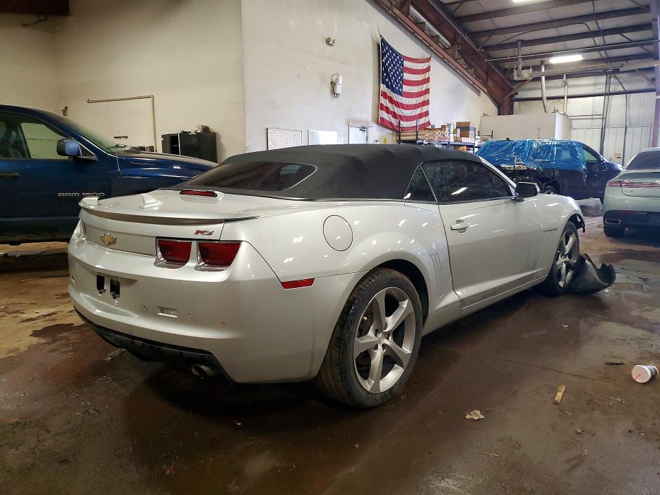 Photo 3 from auction – 2013 CHEVROLET CAMARO with VIN 2G1FC3D31D9247068