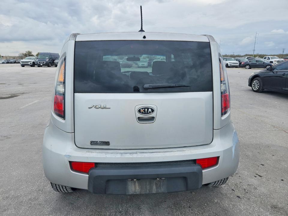 Photo 6 from auction – 2011 KIA SOUL with VIN KNDJT2A29B7712332