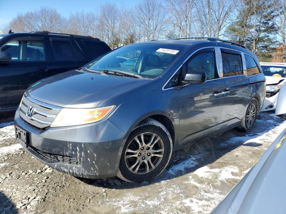 HONDA ODYSSEY 2011 with VIN 5FNRL5H60BB043519 - Photo from auction