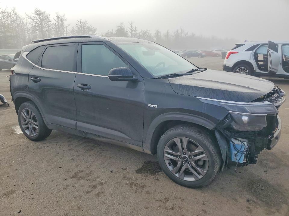 Zdjęcie 4 z aukcji – 2023 KIA SELTOS z VIN KNDEUCAA1P7353741