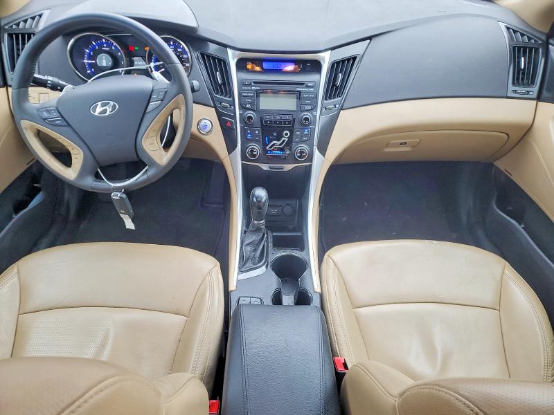Photo 8 from auction – 2013 HYUNDAI SONATA with VIN 5NPEC4AB0DH640335