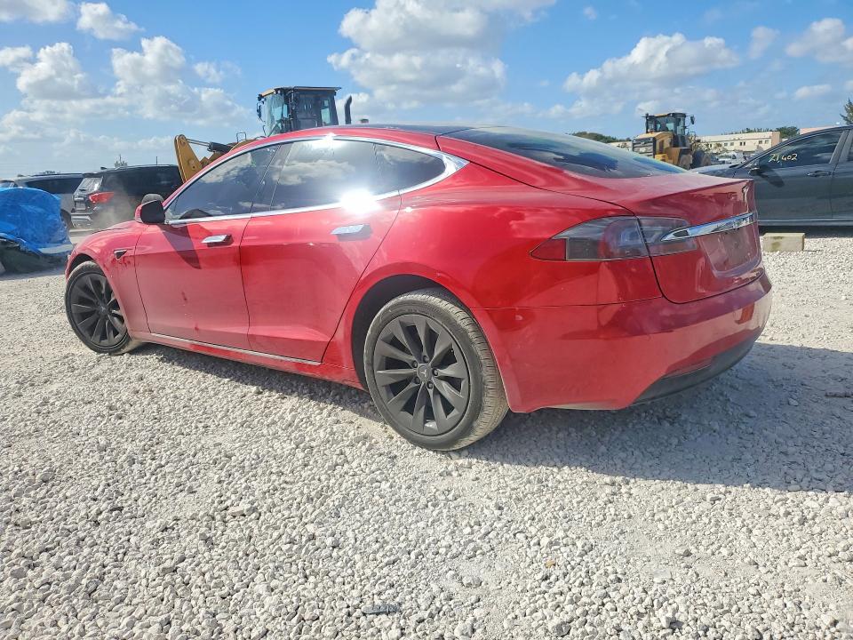 Photo 2 from auction – 2020 TESLA MODEL S with VIN 5YJSA1E23LF391236