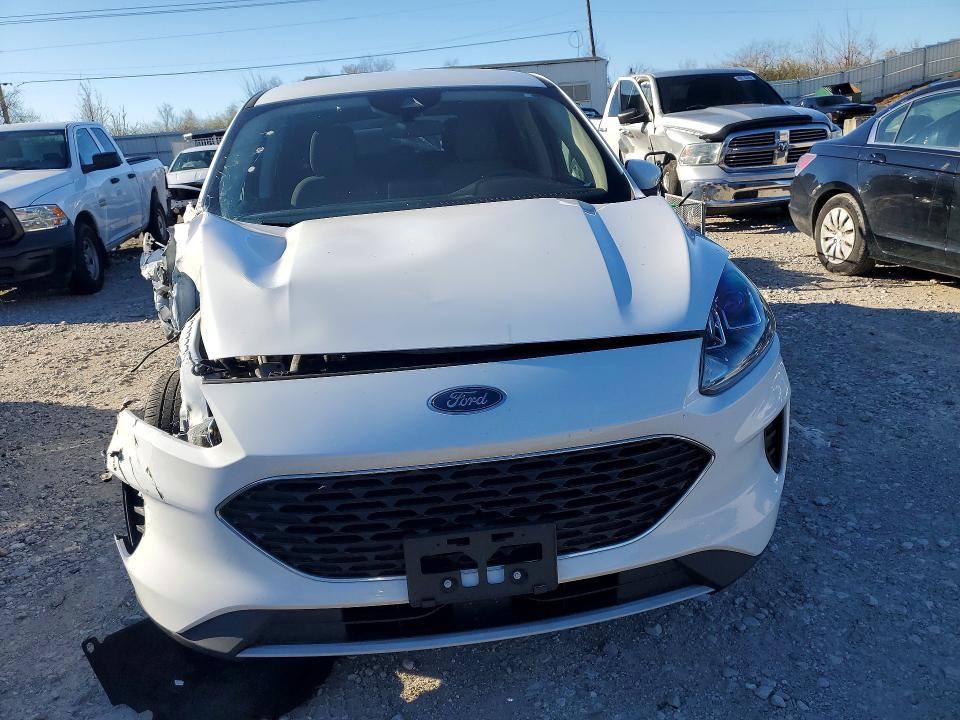 Photo 5 from auction – 2020 FORD ESCAPE with VIN 1FMCU0G60LUB44748