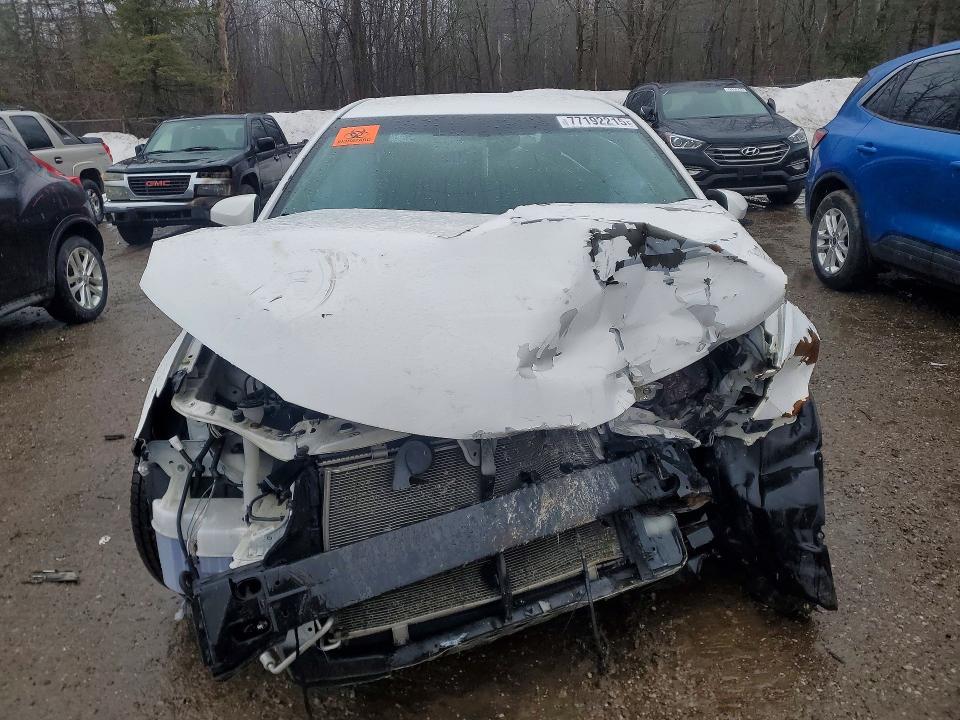 Photo 5 from auction – 2015 TOYOTA CAMRY with VIN 4T1BF1FK9FU080336