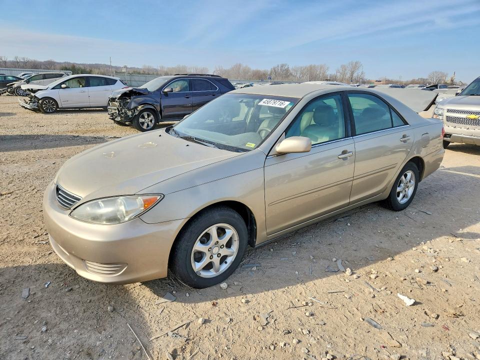 Photo 1 from auction – 2005 TOYOTA CAMRY with VIN 4T1BE32K35U066628
