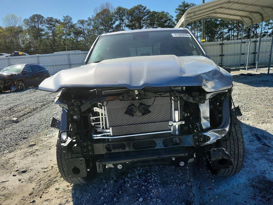 Photo 5 from auction – 2025 RAM 1500 with VIN 1C6RREGG2SN717879