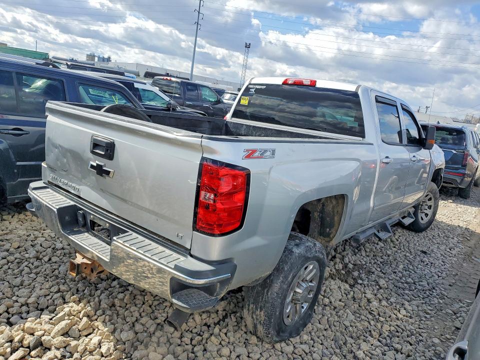 Photo 3 from auction – 2015 CHEVROLET SILVERADO with VIN 1GC1KVEG6FF596318