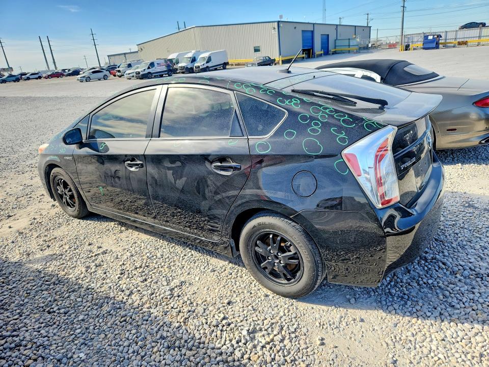 Photo 2 from auction – 2015 TOYOTA PRIUS with VIN JTDKN3DU8F1917487