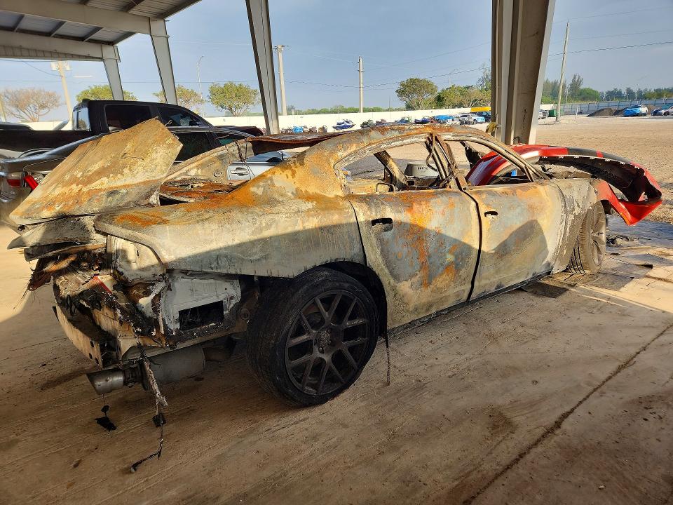 Photo 3 from auction – 2019 DODGE CHARGER with VIN 2C3CDXGJ7KH519798