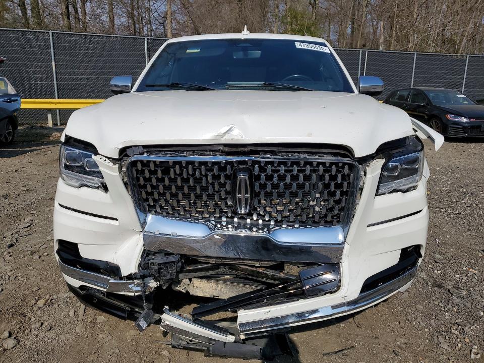 Photo 5 from auction – 2022 LINCOLN NAVIGATOR with VIN 5LMJJ3TT2NEL08413