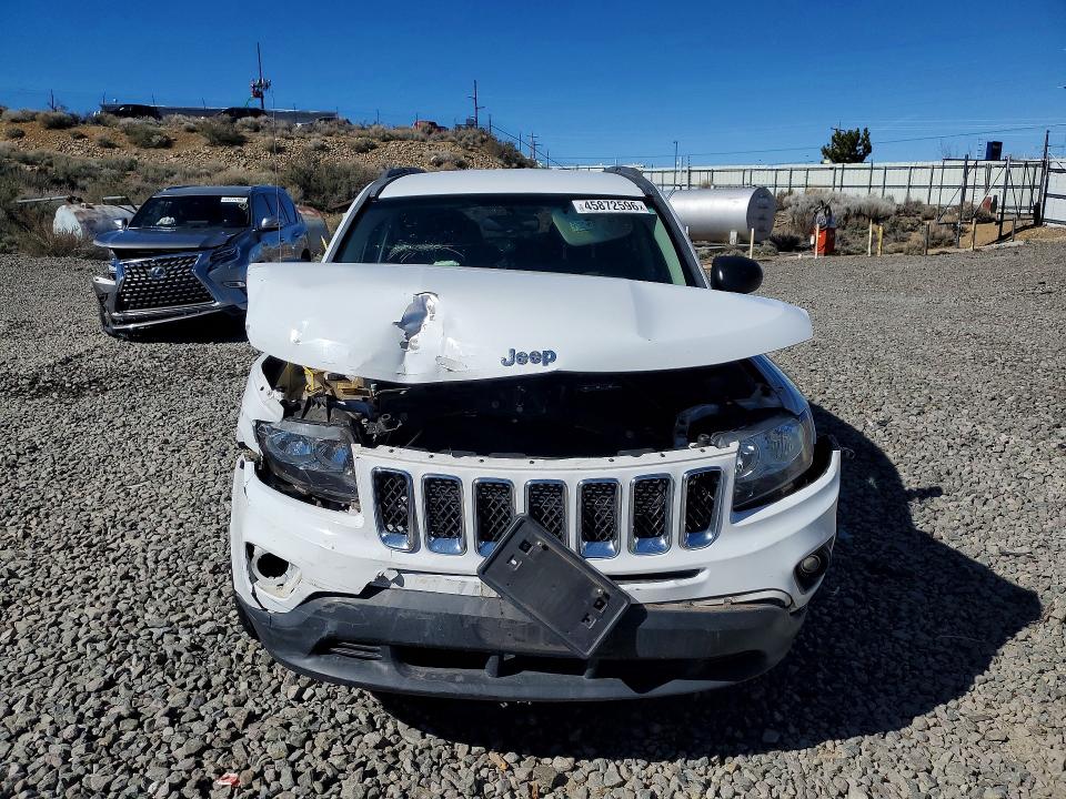 Photo 5 from auction – 2015 JEEP COMPASS with VIN 1C4NJDBB8FD248166
